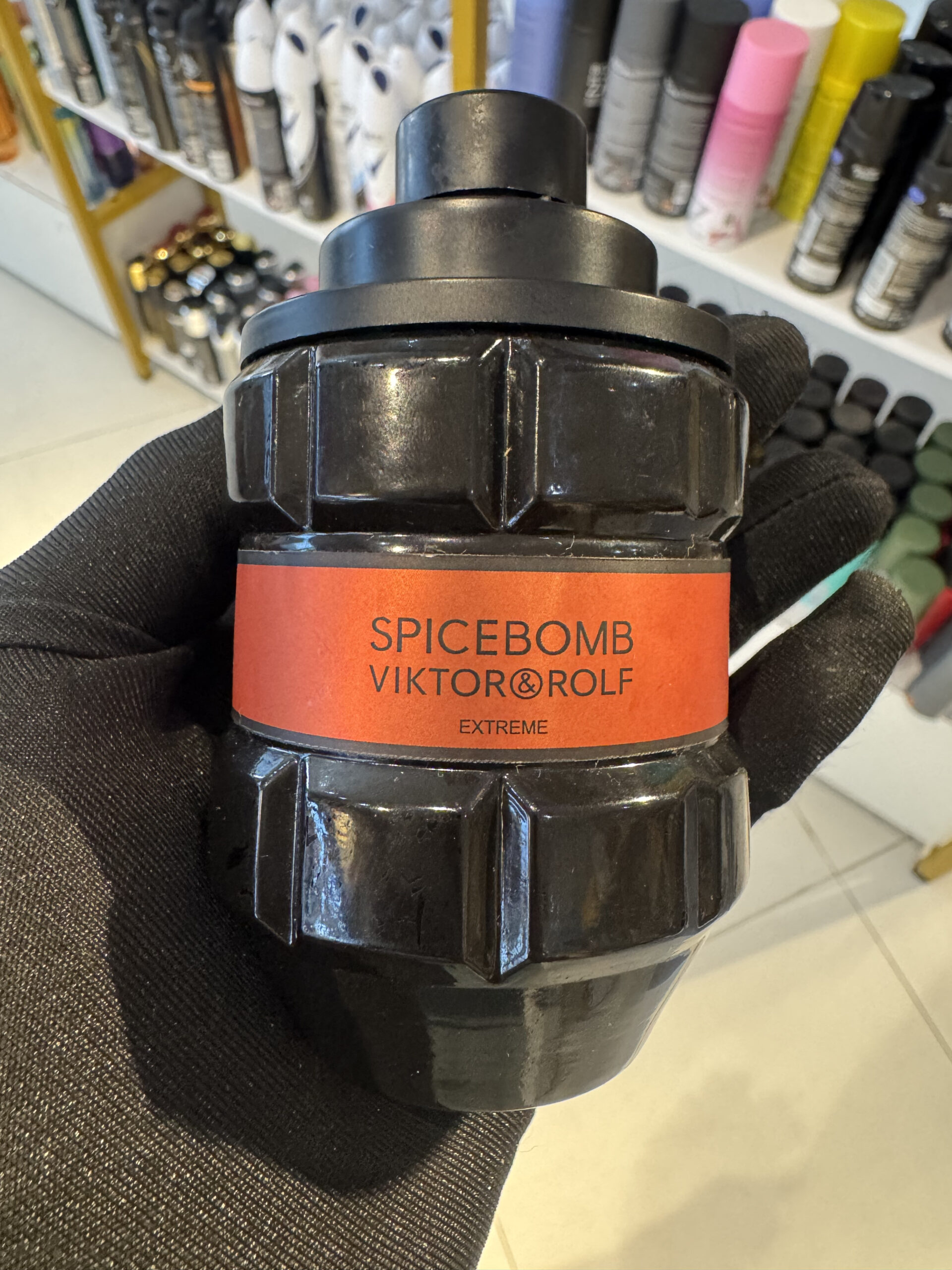[UNBOXED] Viktor & Rolf Spicebomb Extreme EDP Rolf 90ml